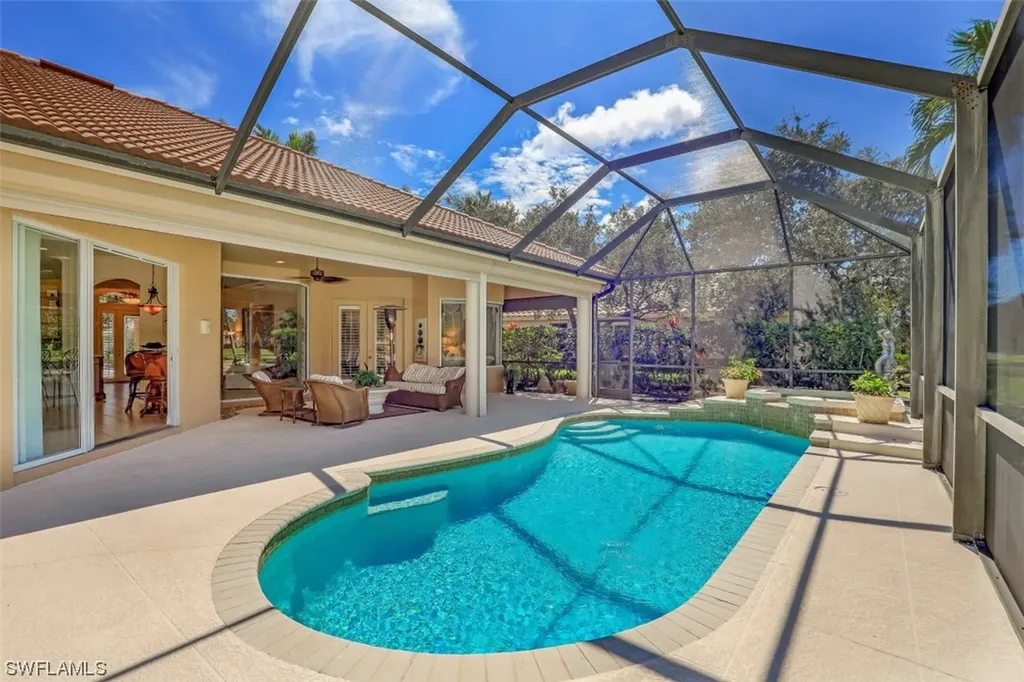 2369 Cheshire Lane Naples FL 34109