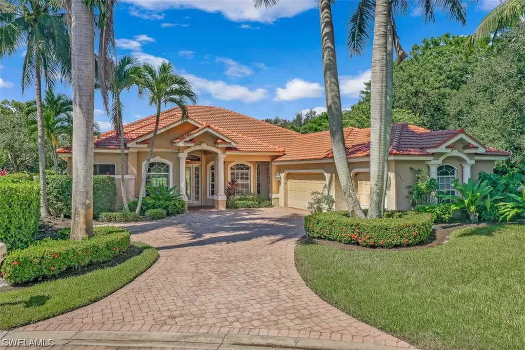 2369 Cheshire Lane Naples FL 34109