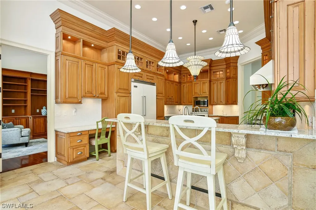 712 Saint Georges Court Naples FL 34110