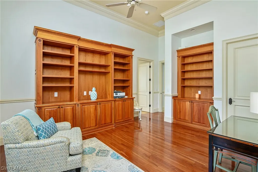 712 Saint Georges Court Naples FL 34110