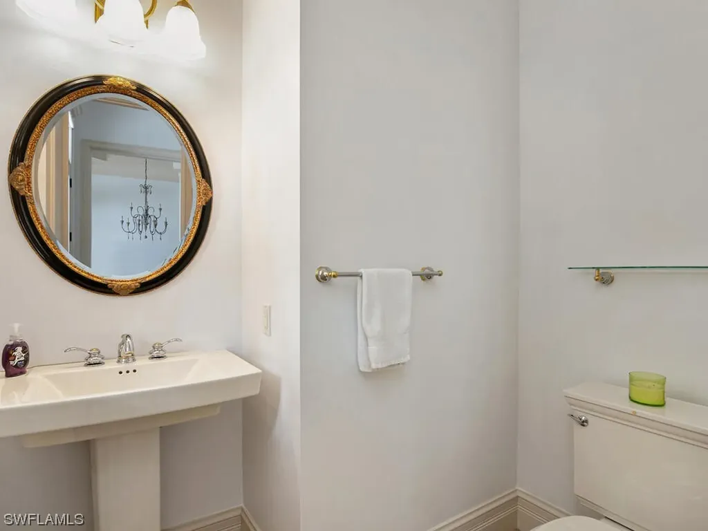 712 Saint Georges Court Naples FL 34110