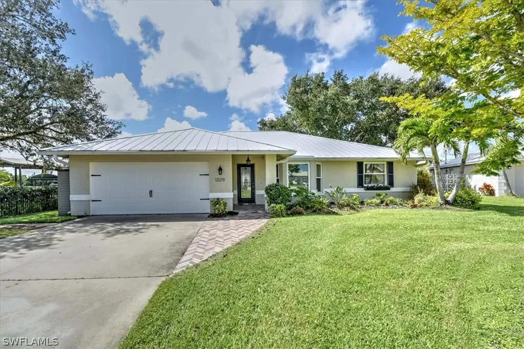 13219 Marquette Boulevard Fort Myers FL 33905