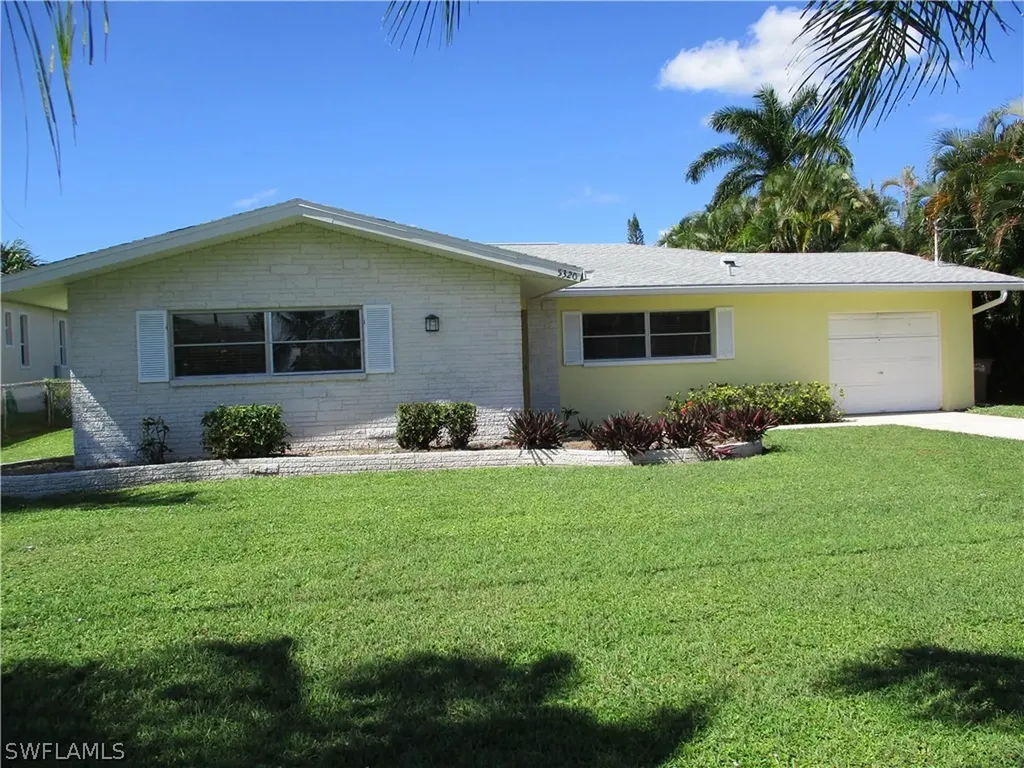 5320 Coral Avenue Cape Coral FL 33904