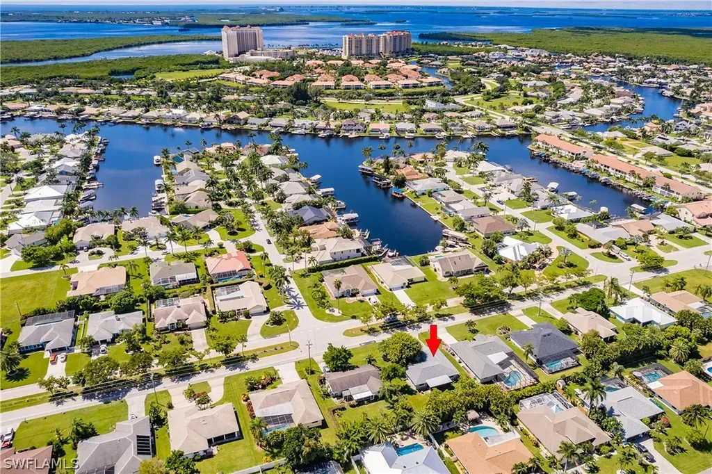 1103 El Dorado Parkway W Cape Coral FL 33914