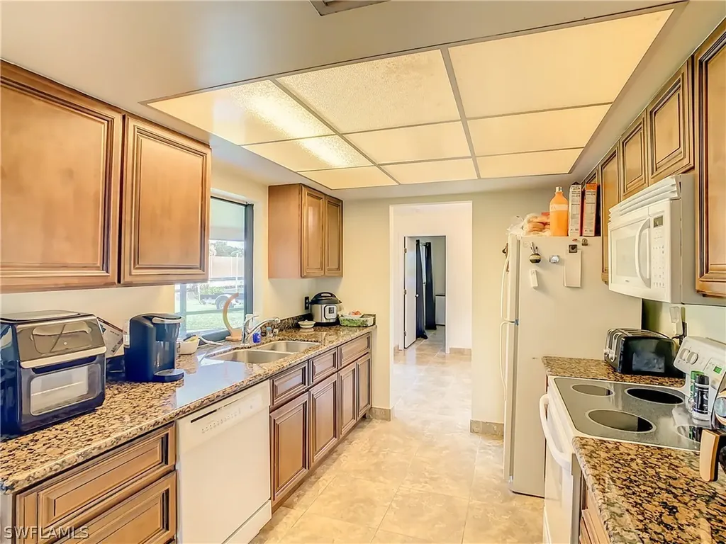 2521 Everest Parkway Cape Coral FL 33904
