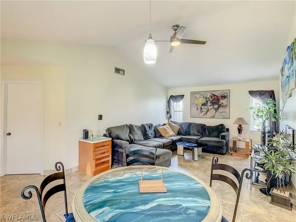 2521 Everest Parkway Cape Coral FL 33904