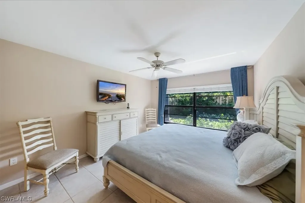 811 Reef Point Circle Naples FL 34108