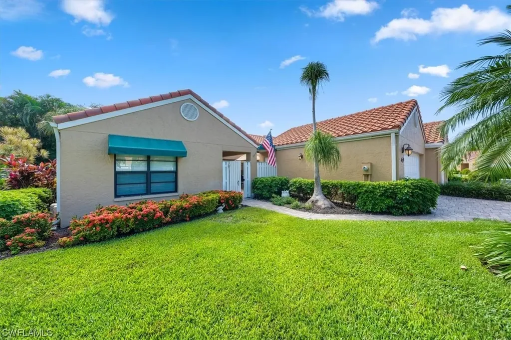 811 Reef Point Circle Naples FL 34108