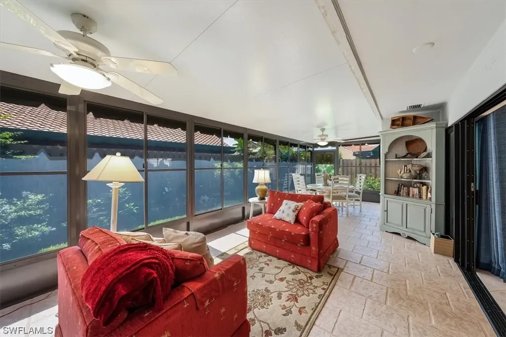 811 Reef Point Circle Naples FL 34108