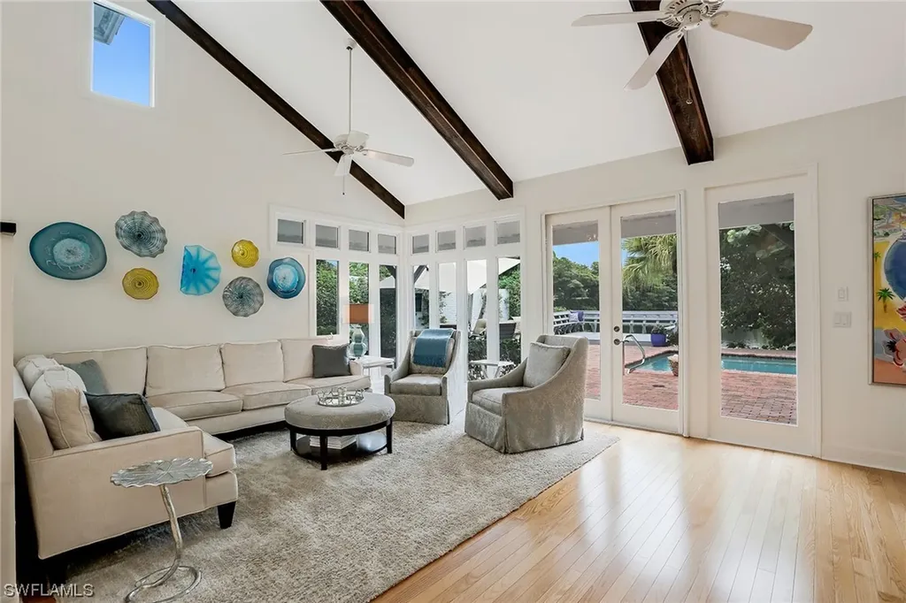 654 Bridgeway Lane Naples FL 34108