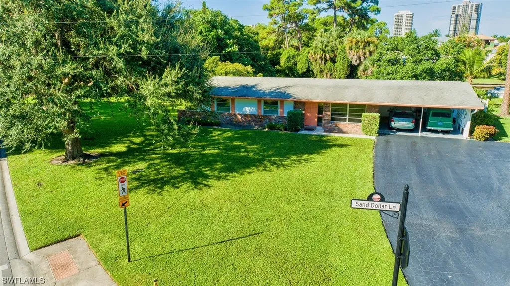 5063 Sand Dollar Lane Naples FL 34103