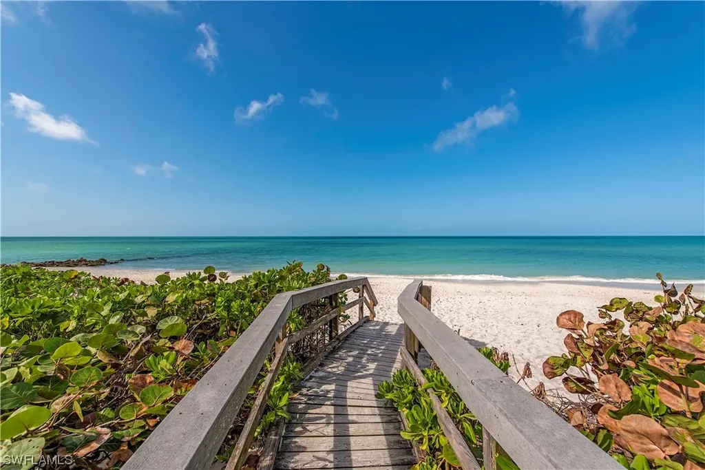 5063 Sand Dollar Lane Naples FL 34103