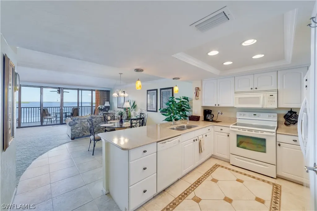 17170 Harbour Point Drive Fort Myers FL 33908