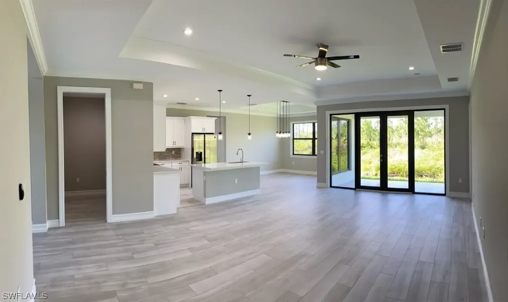 1822 16th Avenue NE Naples FL 34120