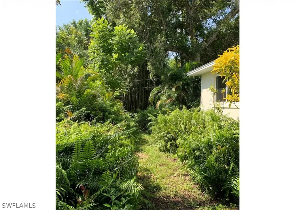 1524 Braman Avenue Fort Myers FL 33901