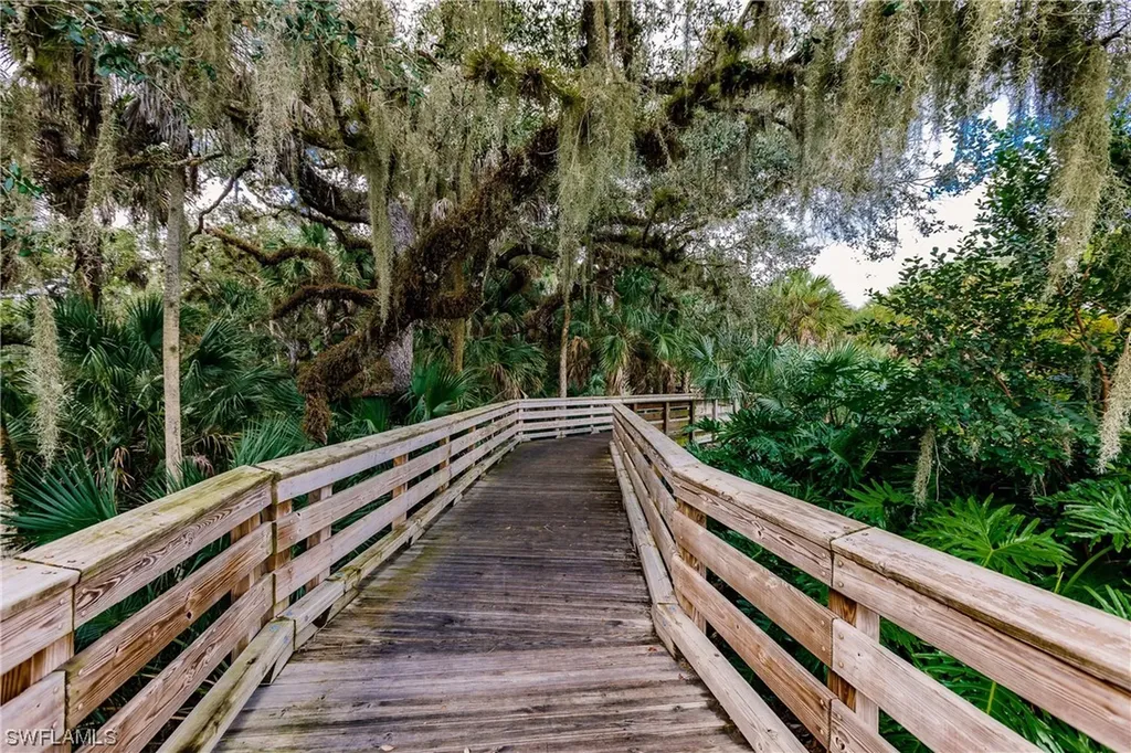 21350 Estero Palm Way Estero FL 33928