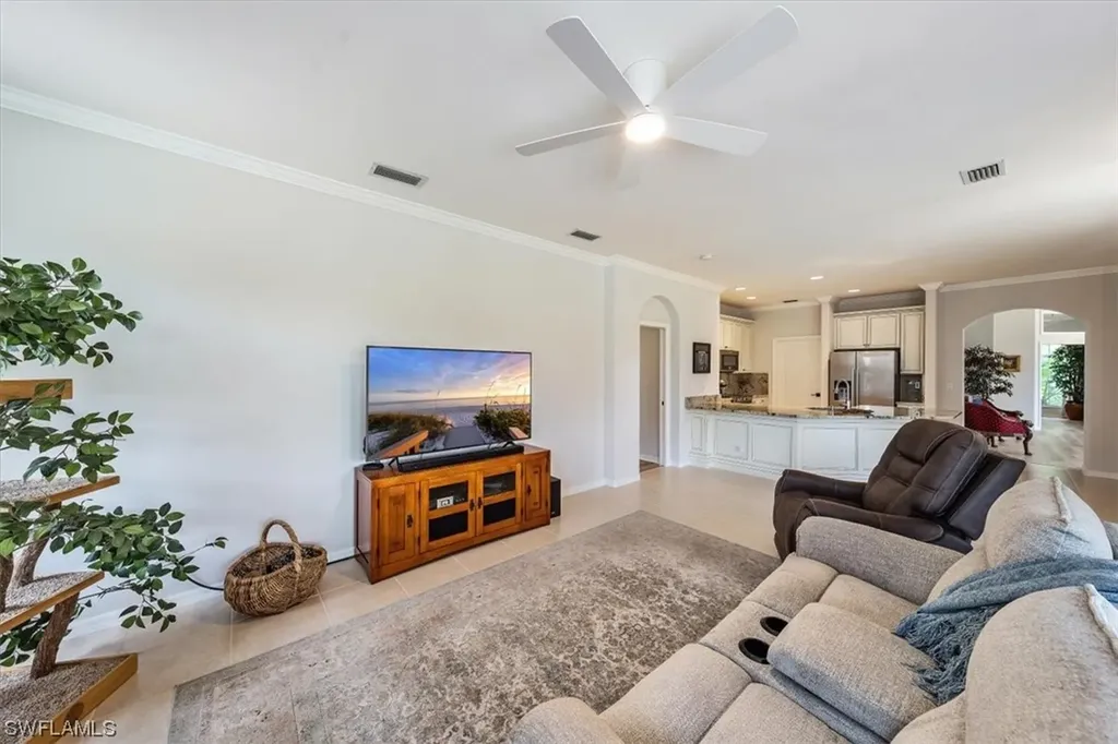 8281 Laurel Lakes Way Naples FL 34119