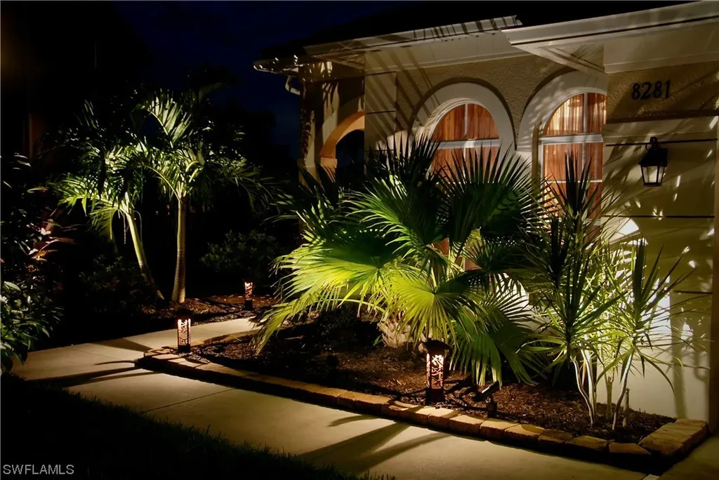8281 Laurel Lakes Way Naples FL 34119