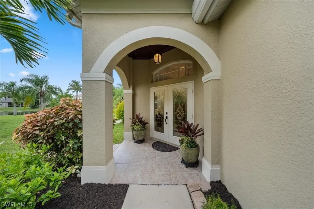 8281 Laurel Lakes Way Naples FL 34119