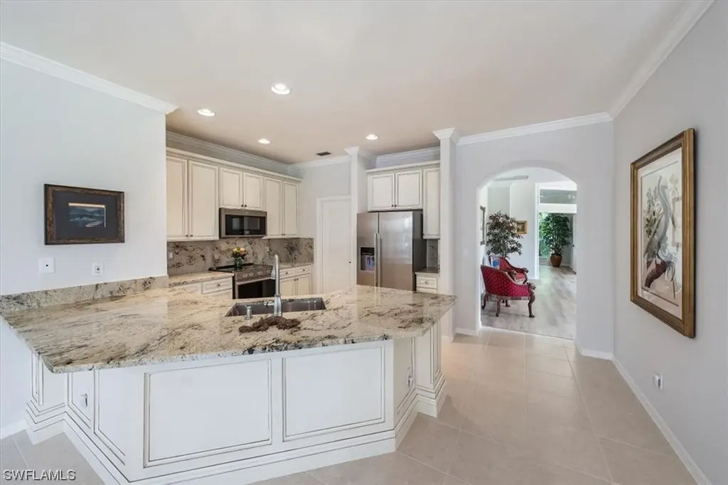 8281 Laurel Lakes Way Naples FL 34119