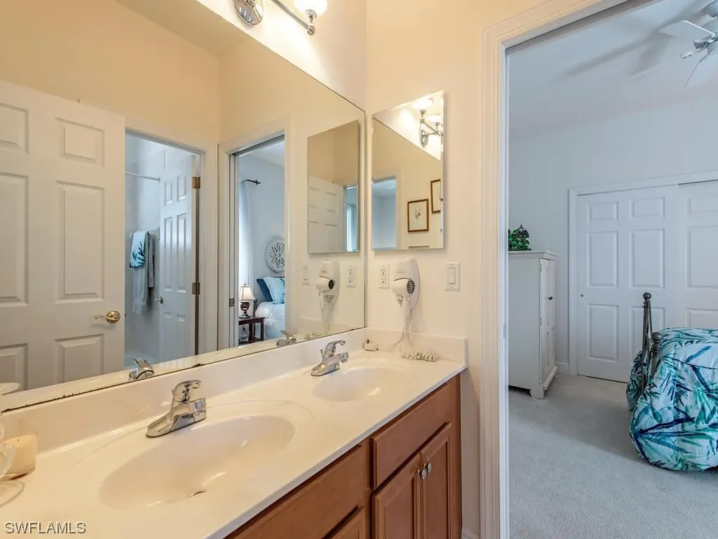 5100 Cerromar Drive Naples FL 34112