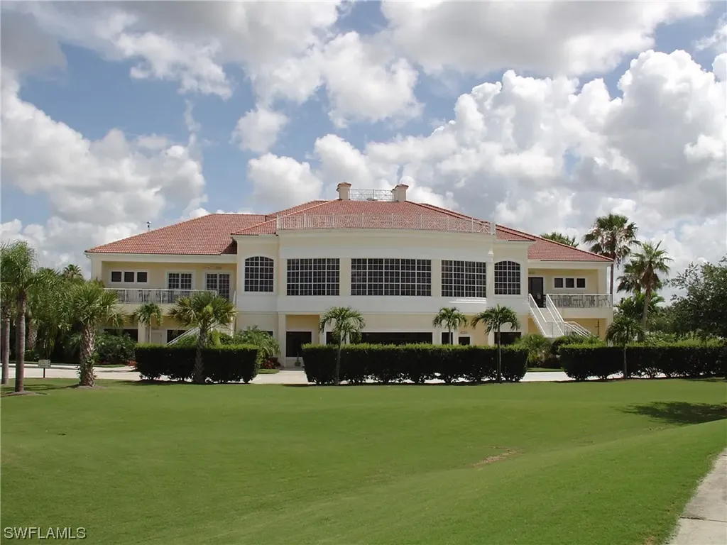 5100 Cerromar Drive Naples FL 34112