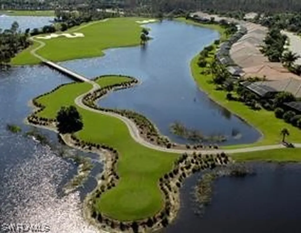 5100 Cerromar Drive Naples FL 34112