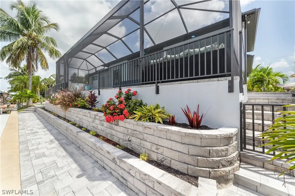 430 NW 34th Place Cape Coral FL 33993