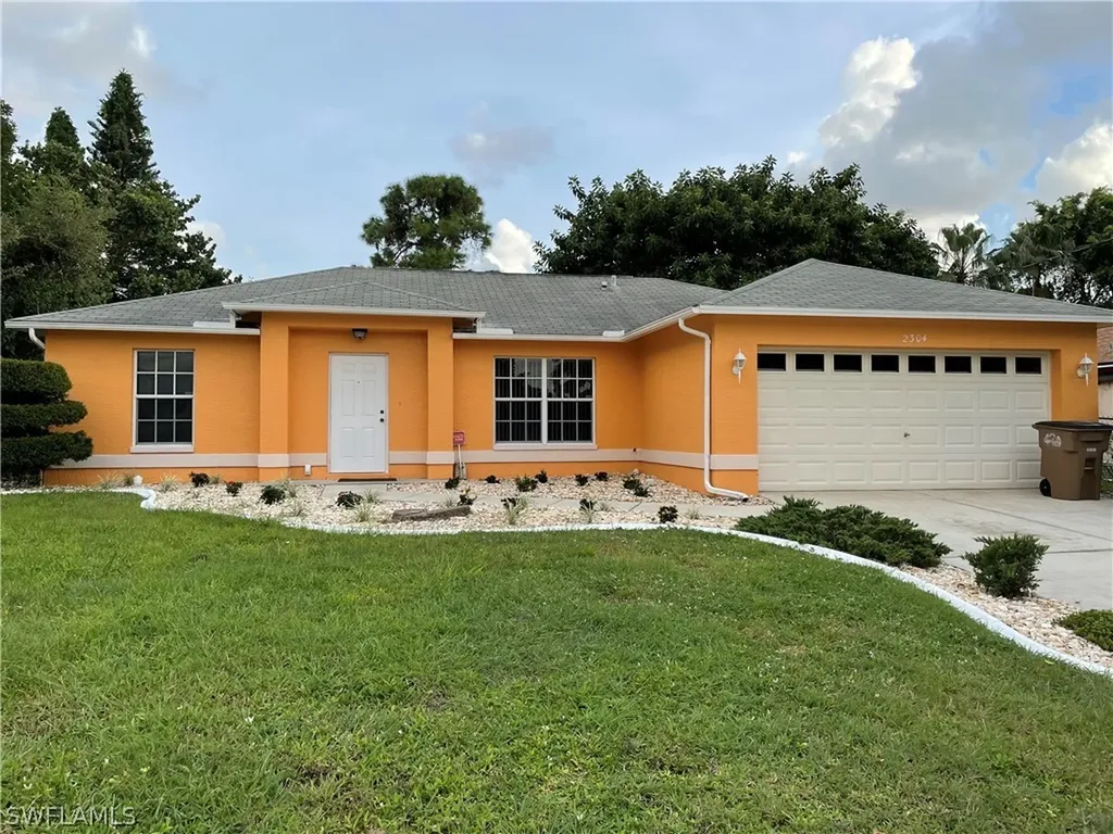 2304 SW 18th Terrace Cape Coral FL 33991