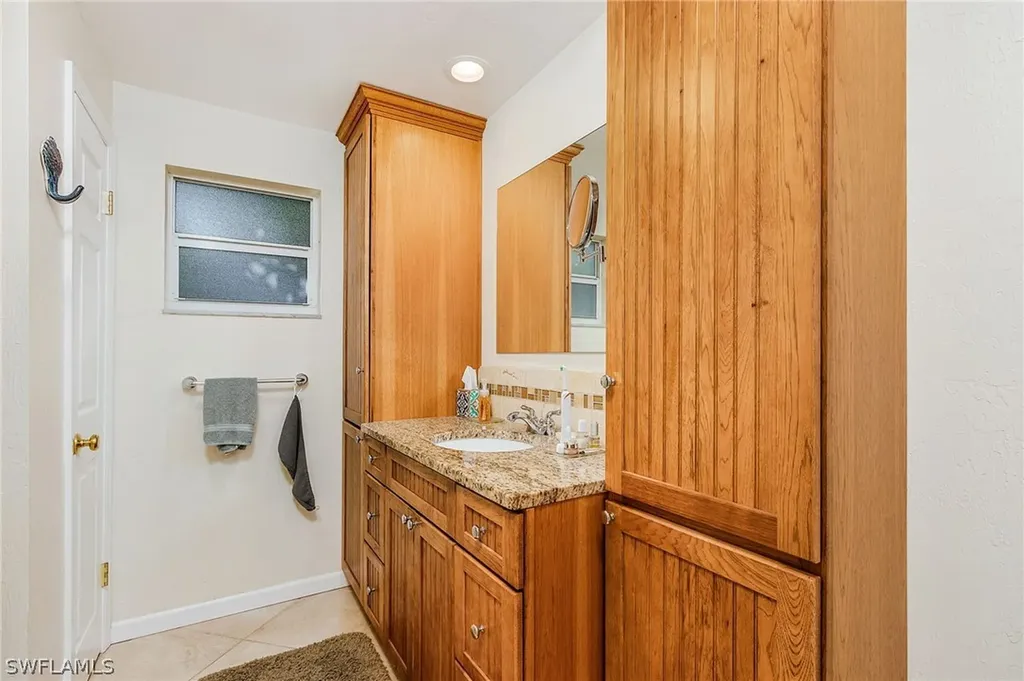 11891 Island Avenue Matlacha FL 33993