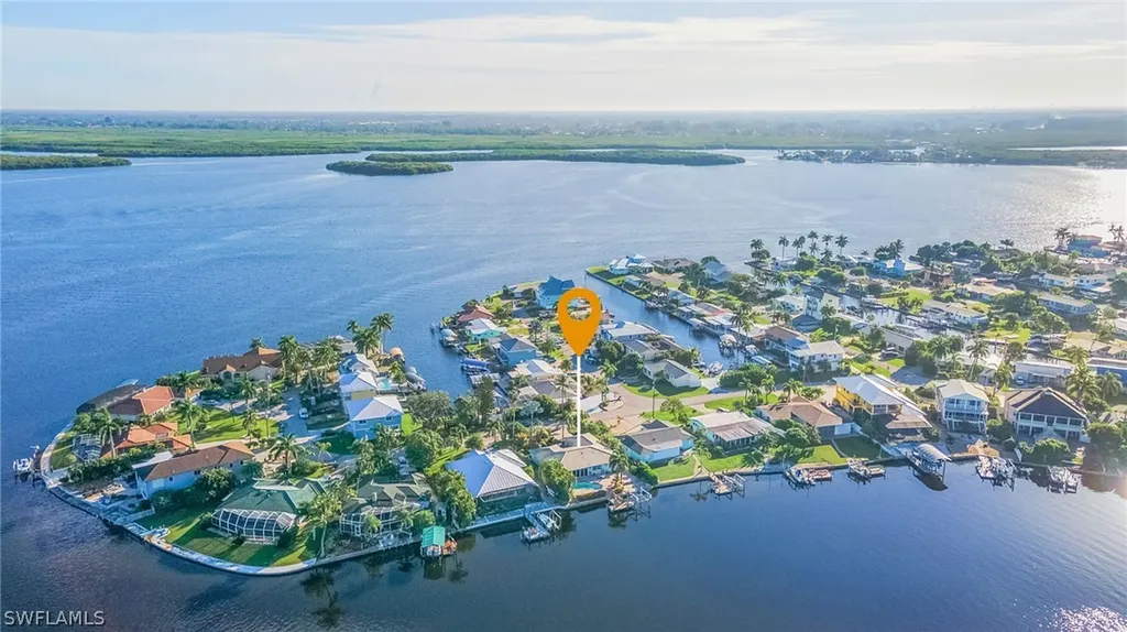 11891 Island Avenue Matlacha FL 33993