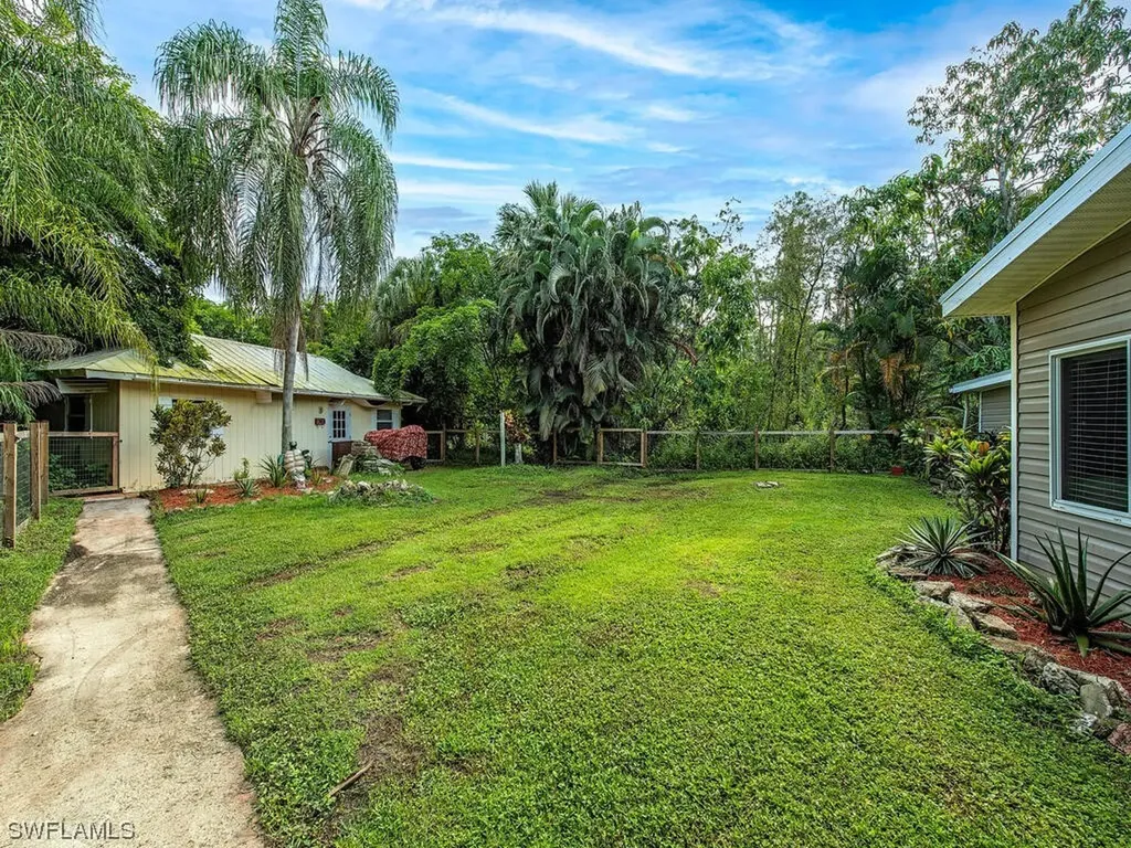 265 Price Street Naples FL 34113