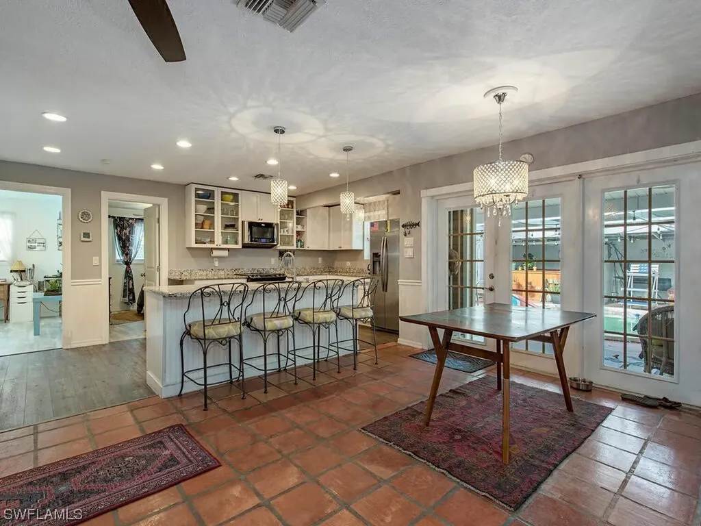 265 Price Street Naples FL 34113