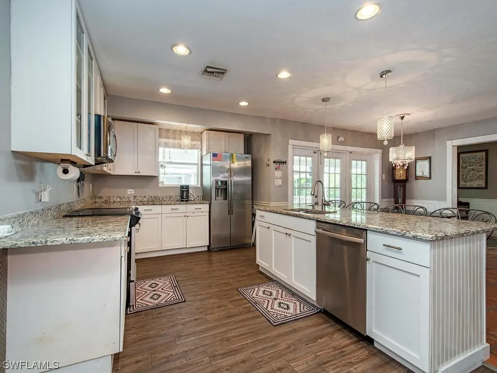 265 Price Street Naples FL 34113
