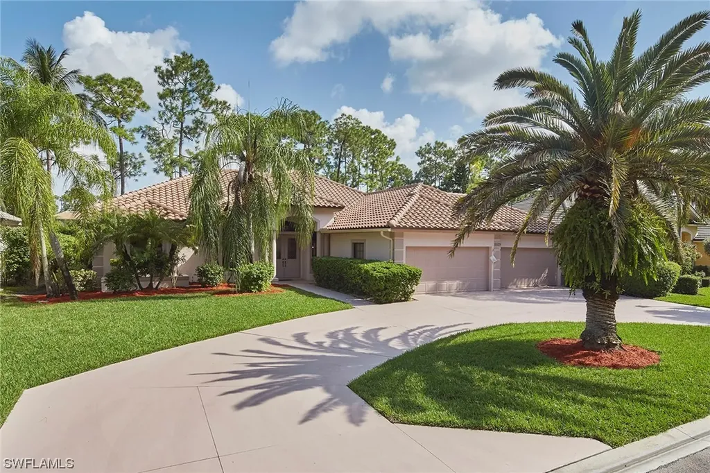 9929 Clear Lake Circle Naples FL 34109