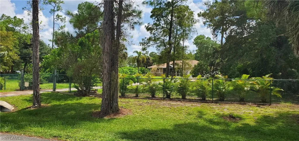 6134 Westport Lane Naples FL 34116