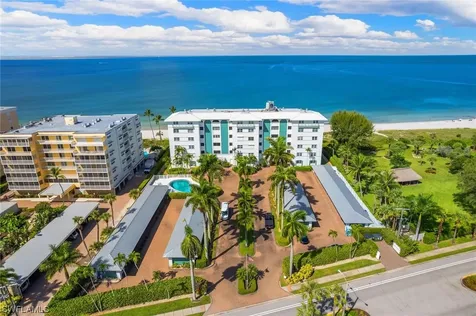2011 Gulf Shore Boulevard N Naples FL 34102