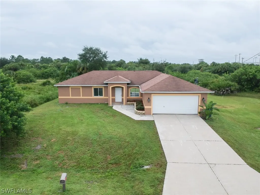 840 Hoosier Street E Lehigh Acres FL 33974