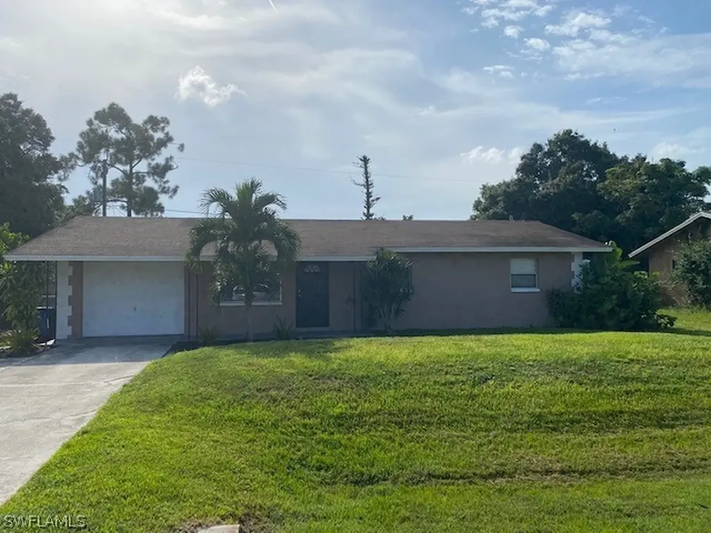 18688 Sebring Road Fort Myers FL 33967