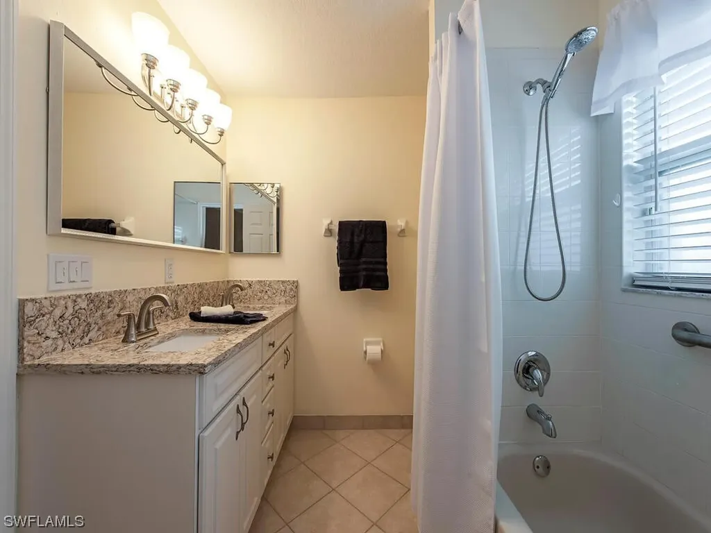2530 Aspen Creek Lane Naples FL 34119