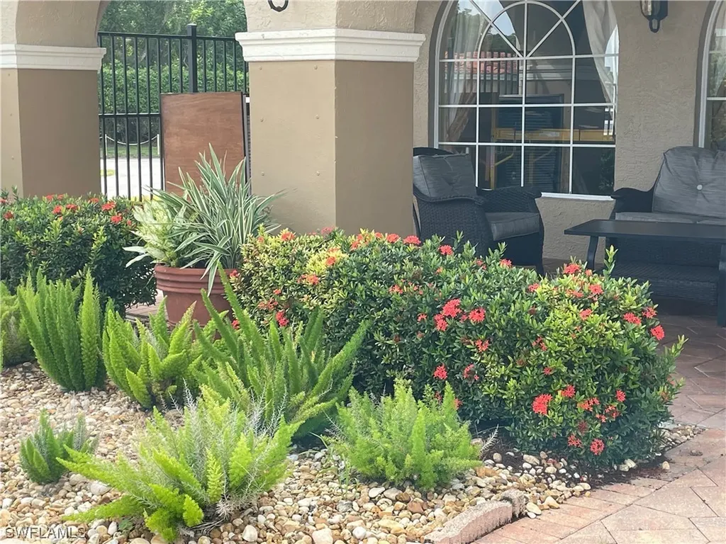 2530 Aspen Creek Lane Naples FL 34119