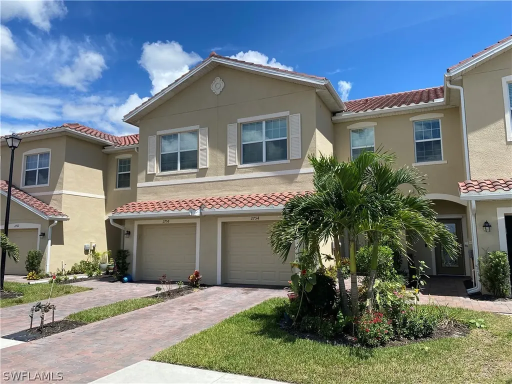 2750 Citrus Street Naples FL 34120