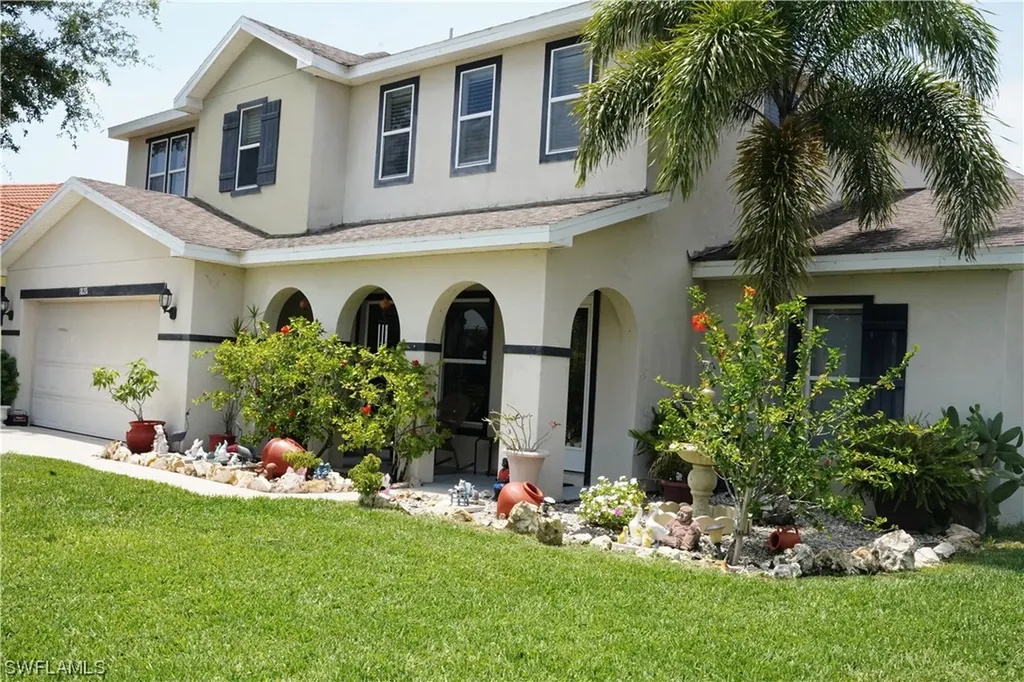 18211 Pine Nut Court Lehigh Acres FL 33972