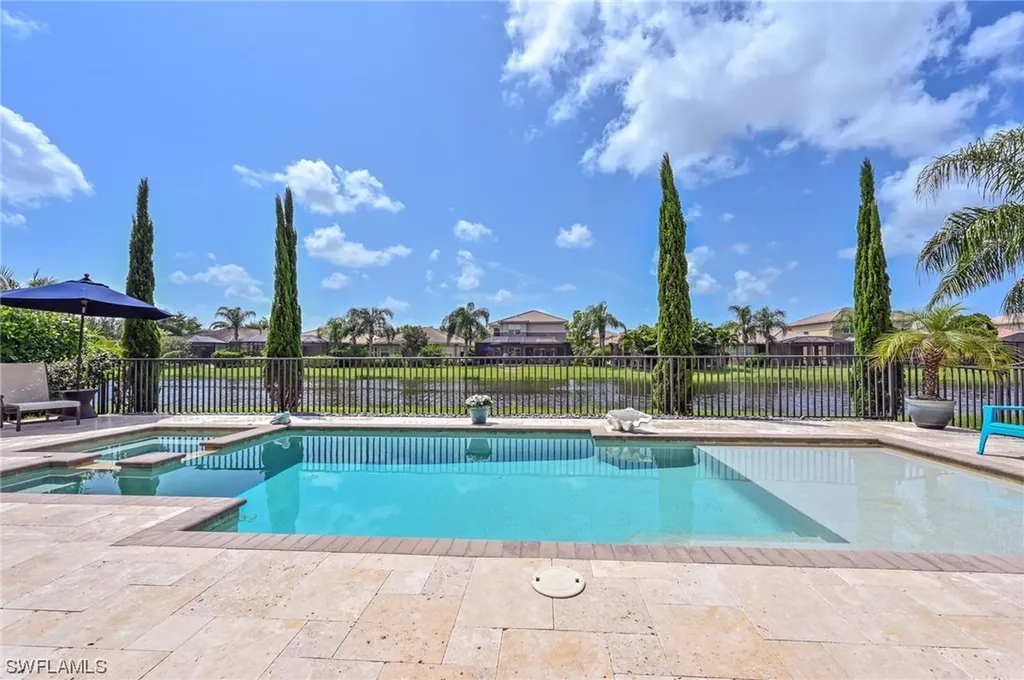 6566 Monterey Point Naples FL 34105