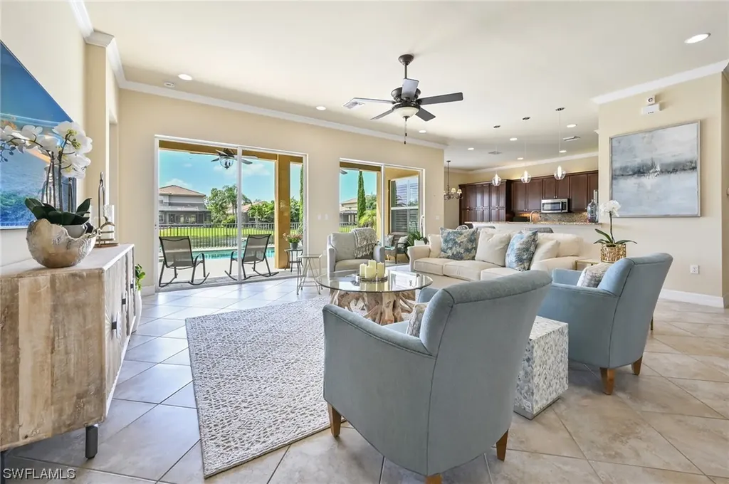 6566 Monterey Point Naples FL 34105