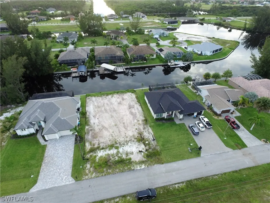 1806 NW 38th Place Cape Coral FL 33993