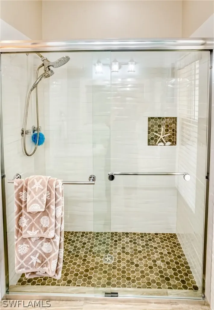 2030 Sunrise Circle Sanibel FL 33957