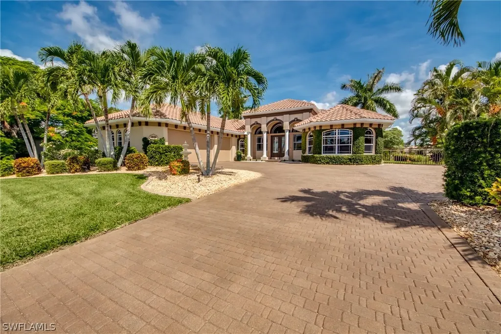 1923 SW 50th Terrace Cape Coral FL 33914