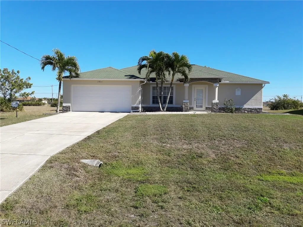 1821 NW 8th Place Cape Coral FL 33993
