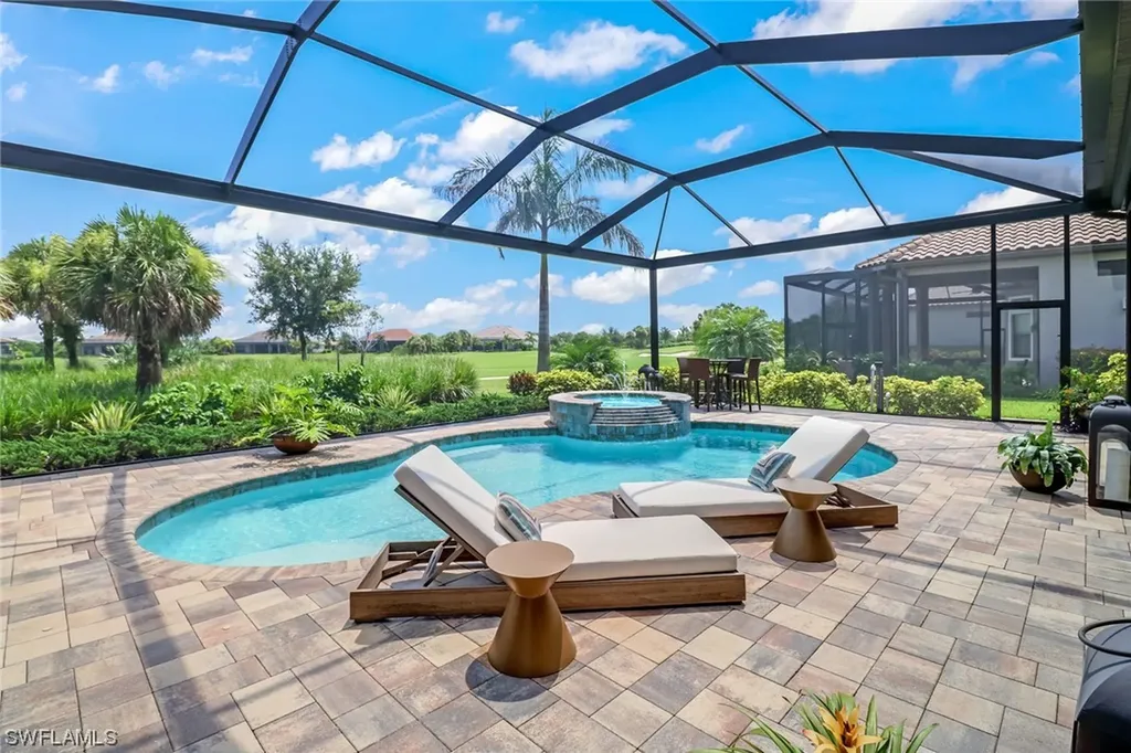 9075 Sorreno Court Naples FL 34119